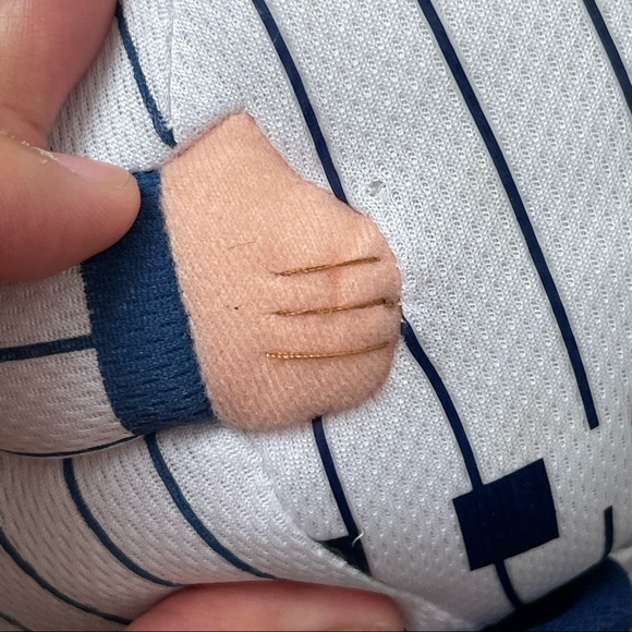 TY MLB Beanie Ballz - NEW YORK YANKEES Stuff Toy - Picture 10 of 10